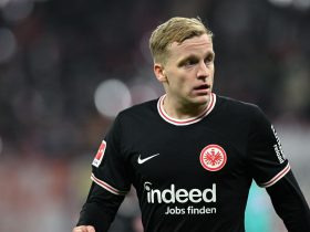 manchester-united-loanee-donny-van-de-beek-left-out-of-eintracht-frankfurt’s-europa-conference-league-squad