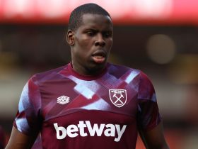 “he-can-be-physical,-just-ask-his-cat”-–-manchester-united-tv-commentator-takes-brutal-dig-at-kurt-zouma