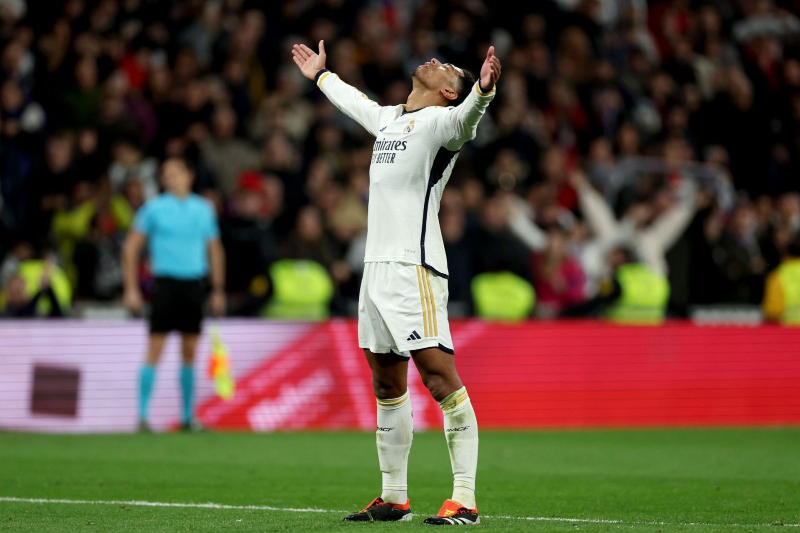 real-madrid-4-0-girona:-los-blancos’-player-ratings-as-jude-bellingham-scores-a-brace-to-take-them-top-|-la-liga-2023-24