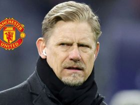“he’s-got-everything-in-his-locker”-–-peter-schmeichel-lavishes-praise-on-‘very,-very-special’-manchester-united-star