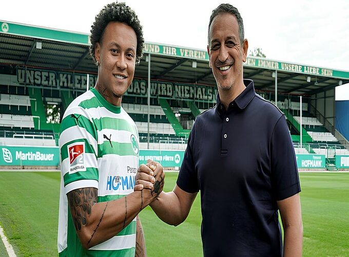 Ghanaian midfielder Roberto Massimo Signs for SpVgg Greuther Fürth