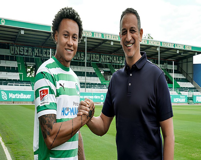 Ghanaian midfielder Roberto Massimo Signs for SpVgg Greuther Fürth