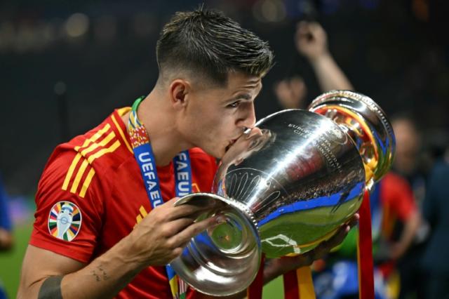 Alvaro Morata Completes Move to AC Milan