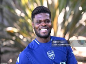 Thomas Partey Praises Arsenal Squad Depth as Gunners Aim High in Premier League